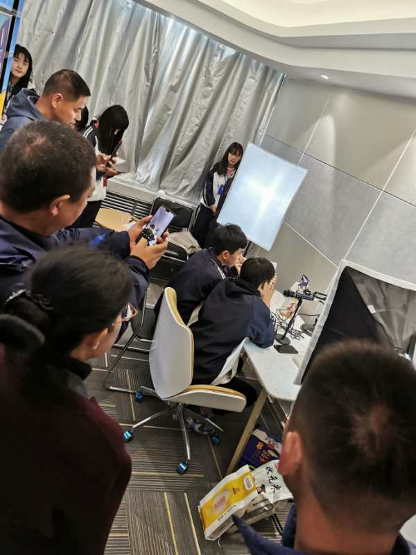 微信图片_2020110215450421.jpg